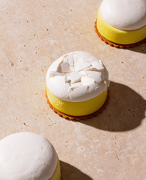 Photo of Meringues baked with Aquafaba